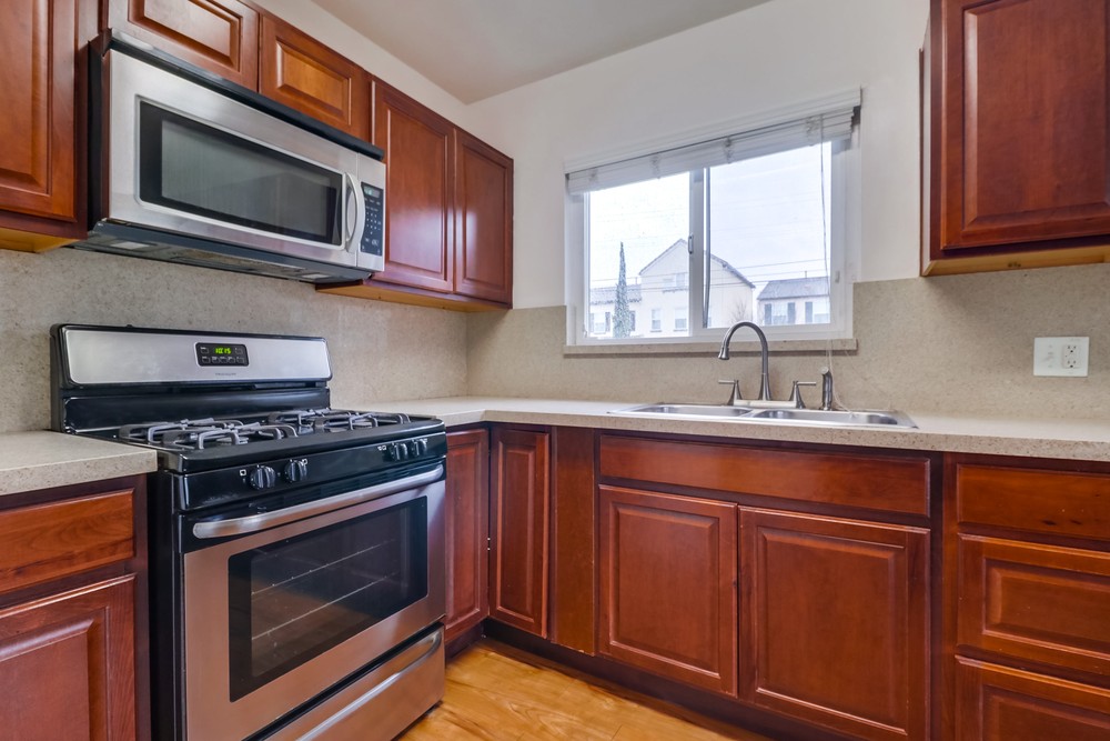 Virtual tour photo 18 of 38 for 8562 Hurlbut St.
