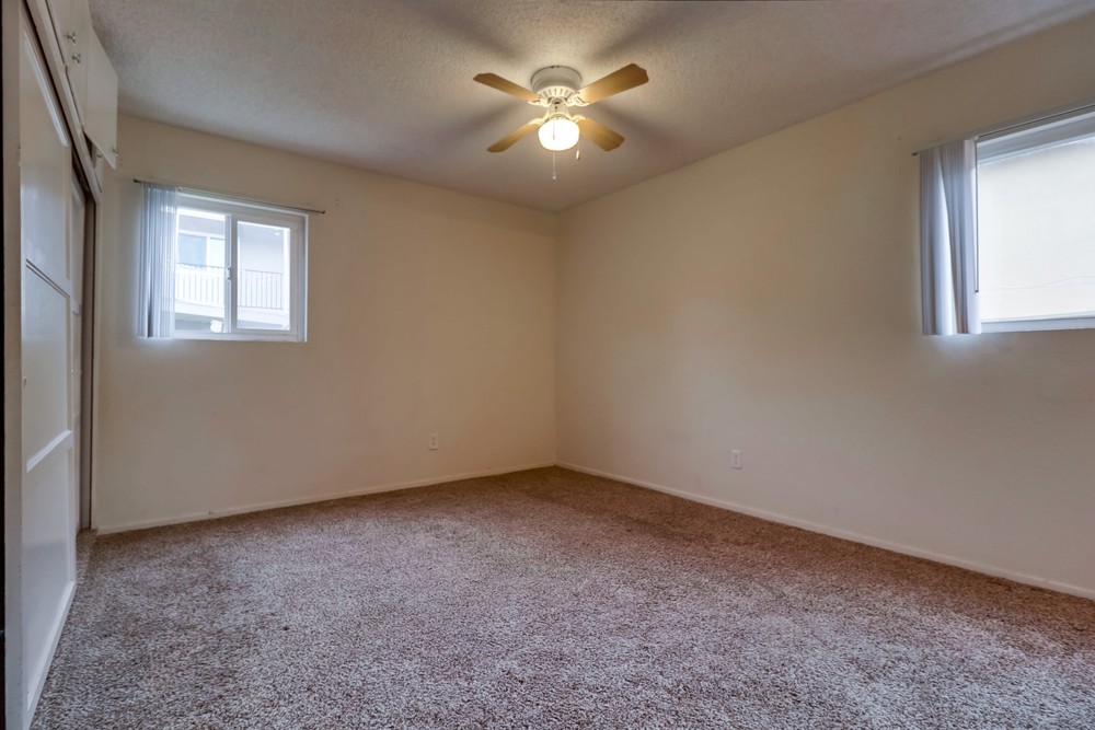 Virtual tour photo 22 of 38 for 8562 Hurlbut St.