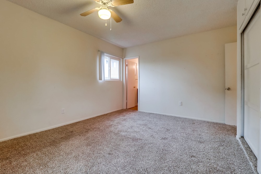 Virtual tour photo 24 of 38 for 8562 Hurlbut St.