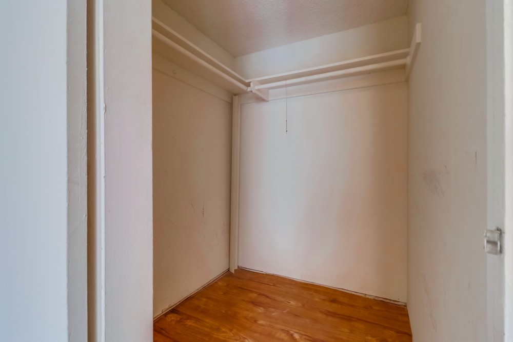 Virtual tour photo 30 of 38 for 8562 Hurlbut St.