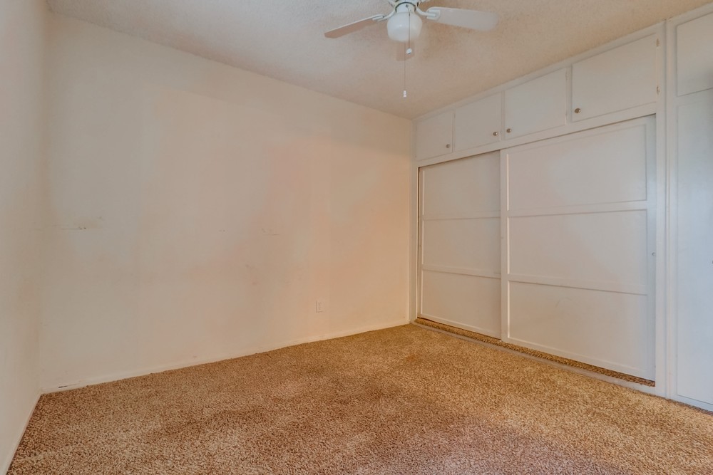 Virtual tour photo 32 of 38 for 8562 Hurlbut St.