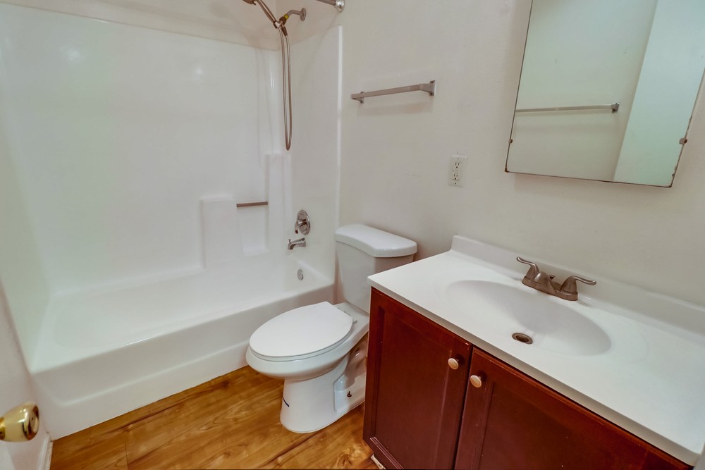 Virtual tour photo 34 of 38 for 8562 Hurlbut St.
