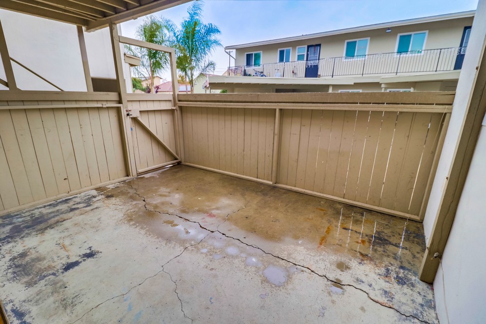 Virtual tour photo 37 of 38 for 8562 Hurlbut St.