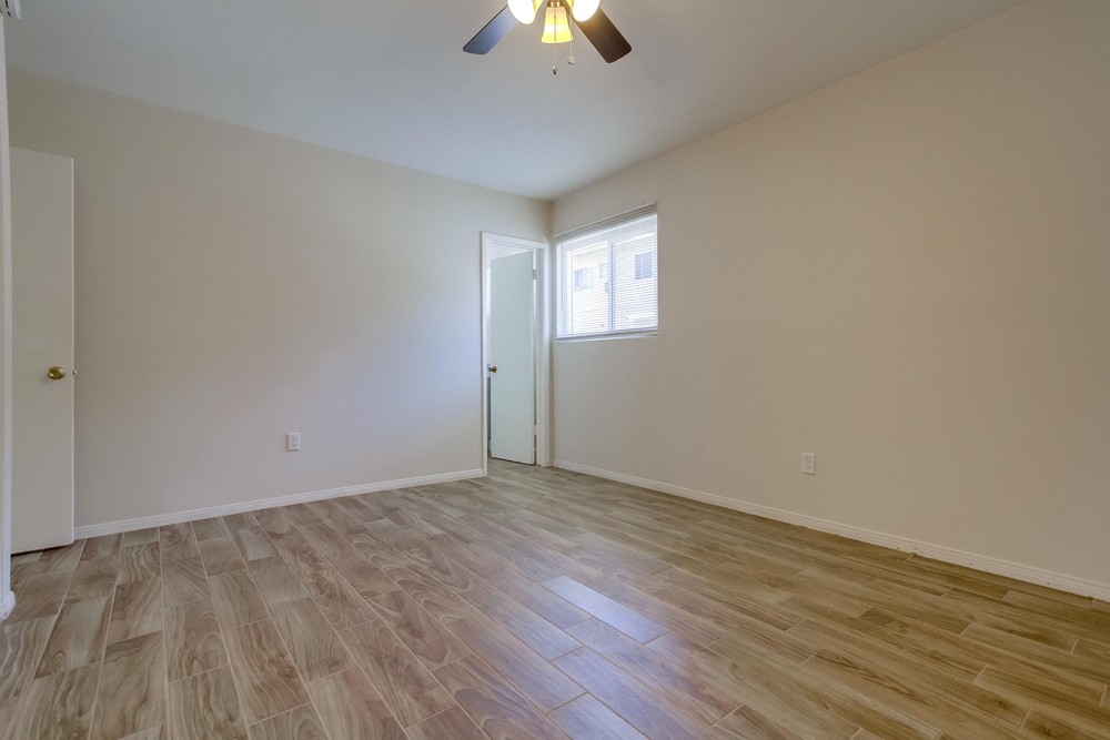 Virtual tour photo 26 of 46 for 8566 Hurlbut St
