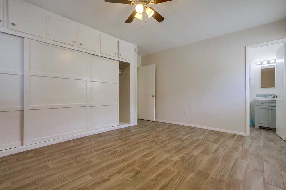 Virtual tour photo 29 of 46 for 8566 Hurlbut St