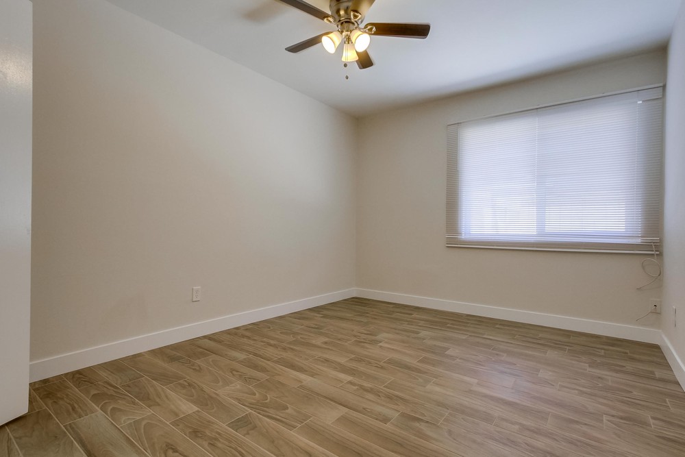 Virtual tour photo 35 of 46 for 8566 Hurlbut St