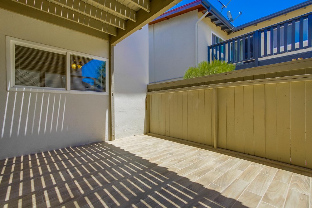 Virtual tour photo 41 of 46 for 8566 Hurlbut St