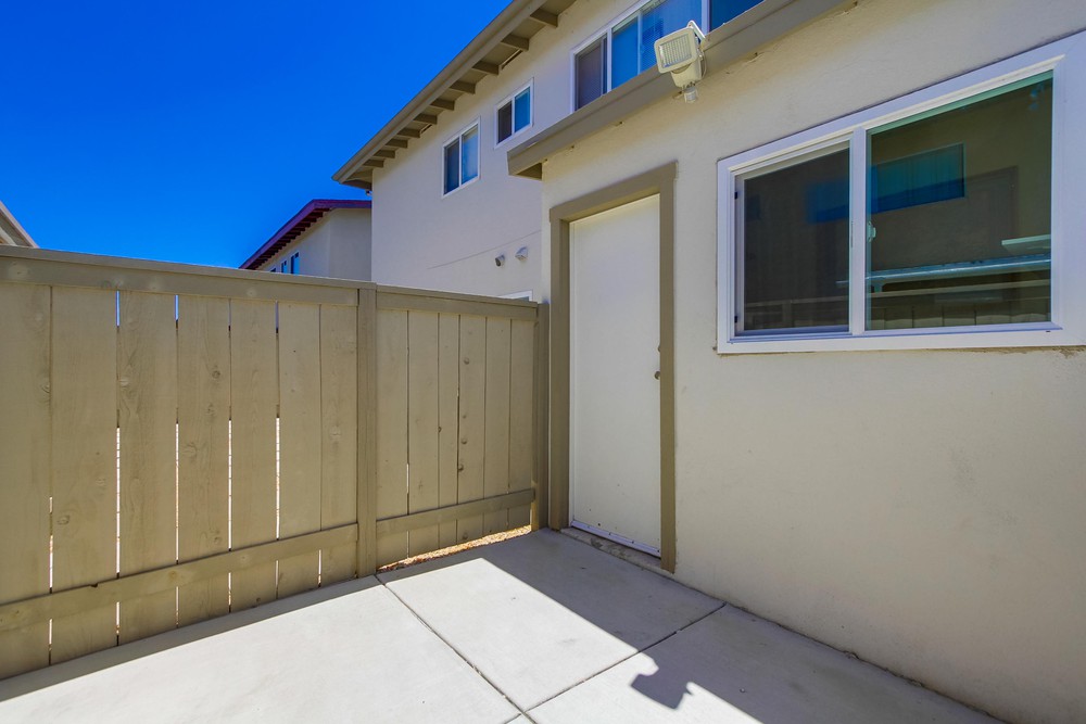 Virtual tour photo 43 of 46 for 8566 Hurlbut St