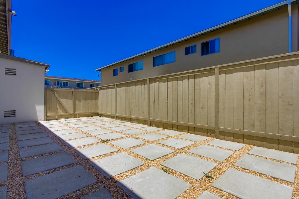 Virtual tour photo 46 of 46 for 8566 Hurlbut St