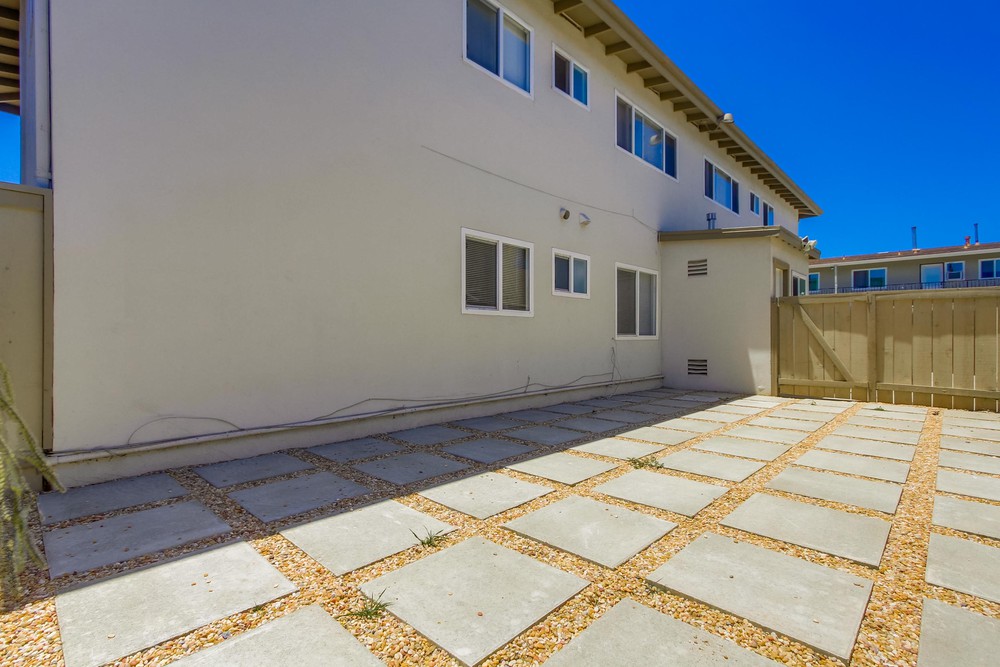 Virtual tour photo 47 of 46 for 8566 Hurlbut St