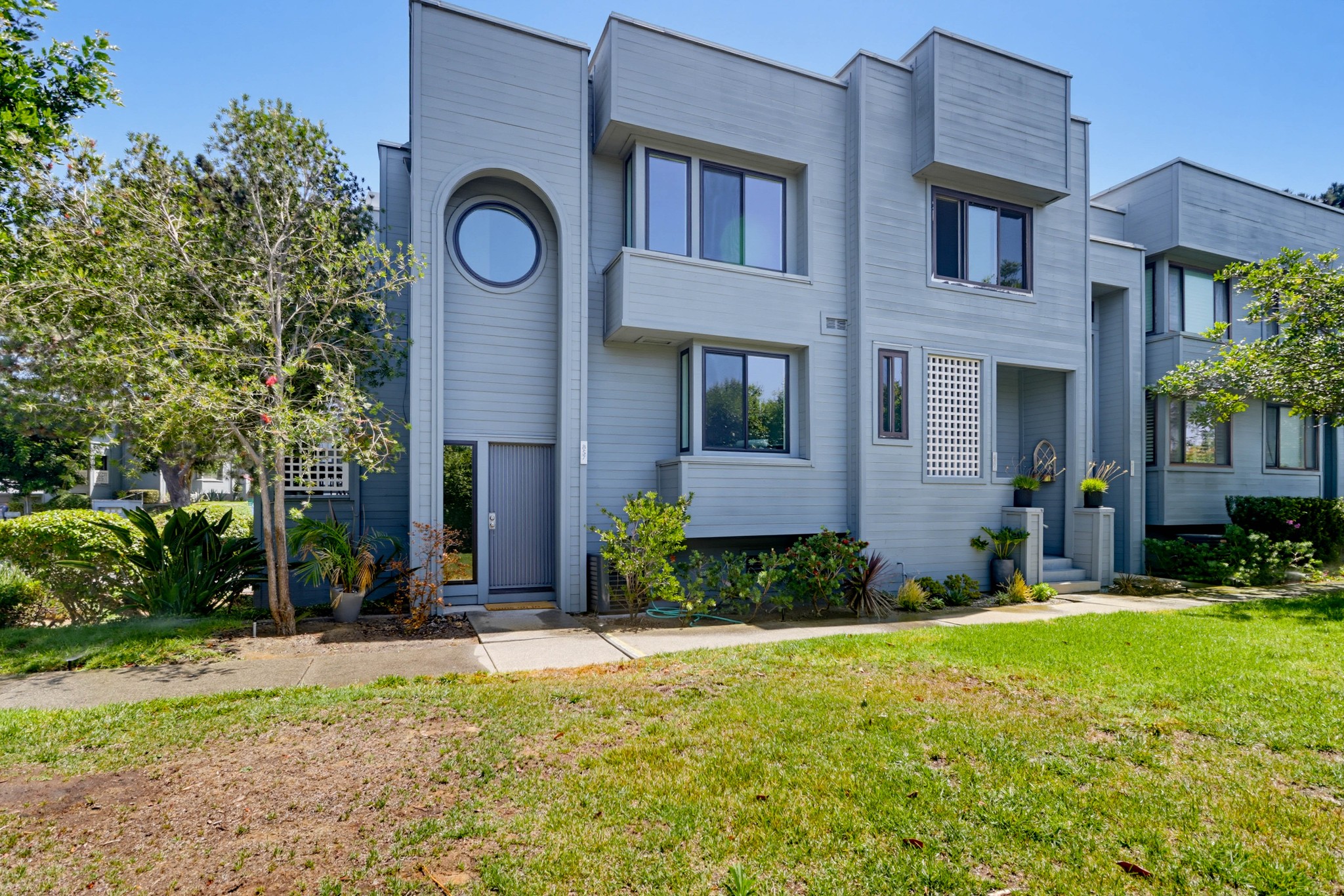 Virtual tour photo 4 of 52 for 857 America Way