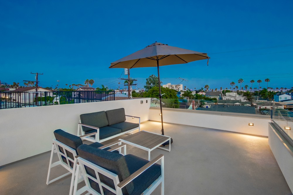 Virtual tour photo 7 of 43 for 857 Sapphire St