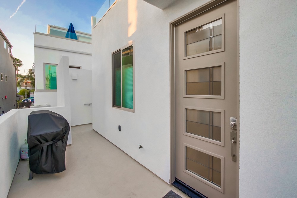 Virtual tour photo 34 of 43 for 857 Sapphire St