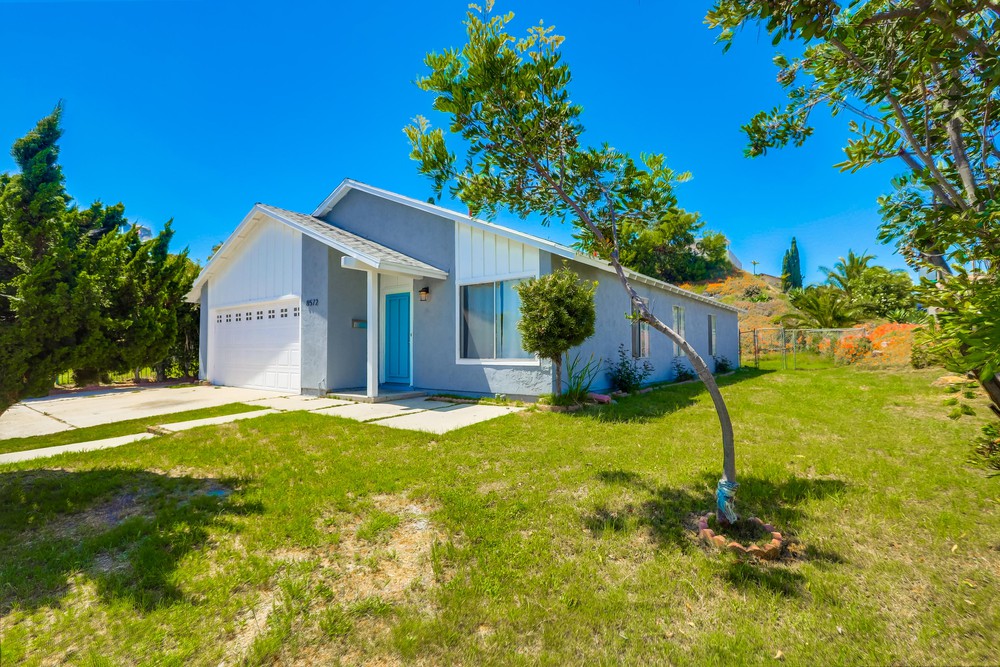 Virtual tour photo 4 of 32 for 8572 Miguel Vista Pl