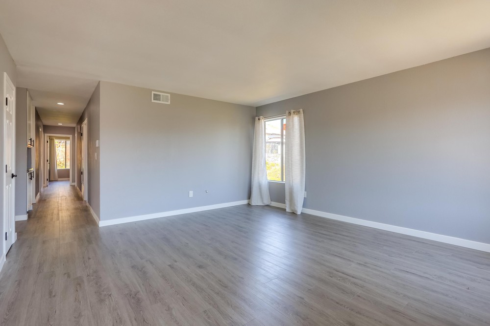 Virtual tour photo 7 of 32 for 8572 Miguel Vista Pl