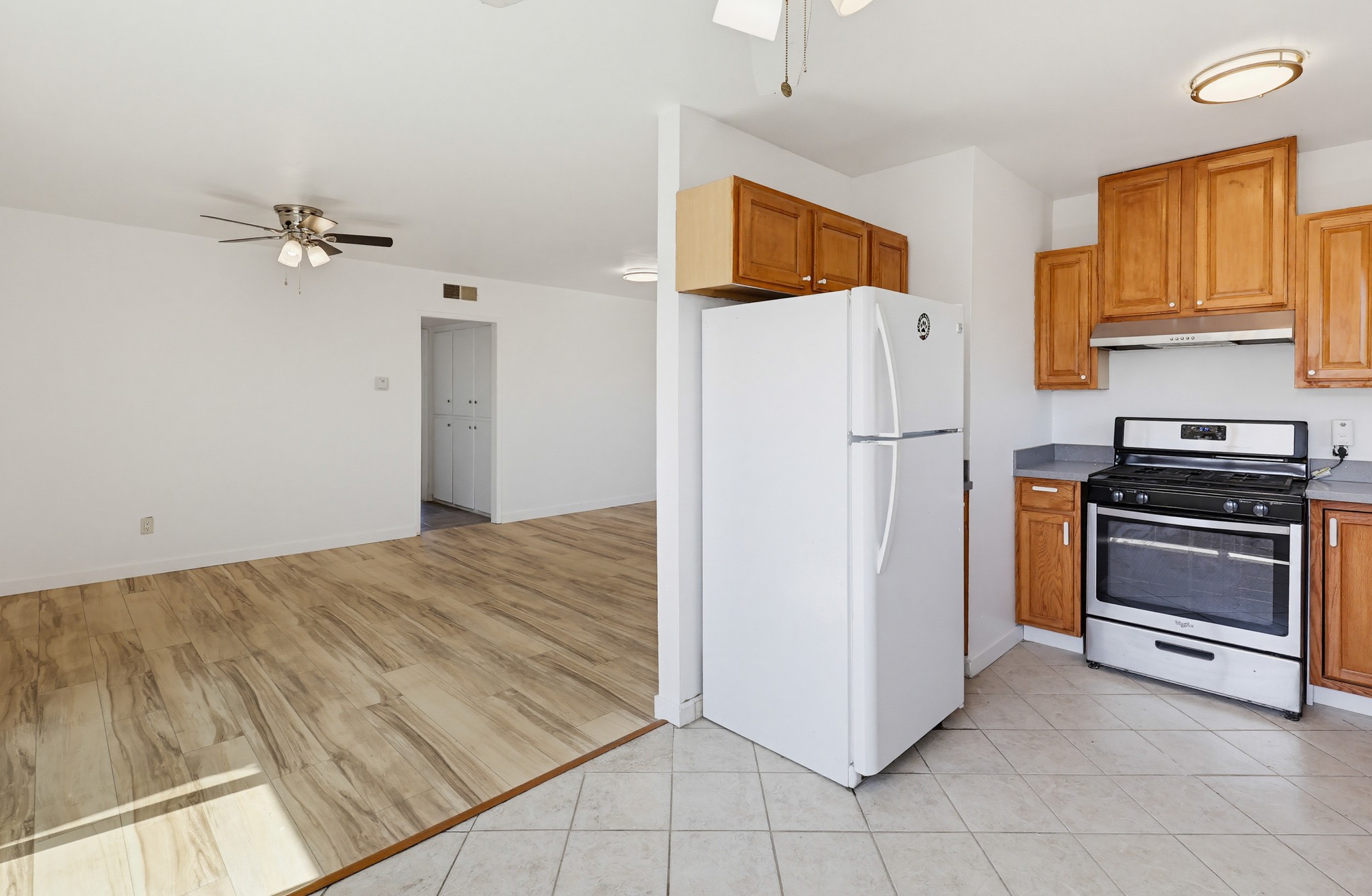 Virtual tour photo 44 of 115 for 8573-79 Glenhaven St