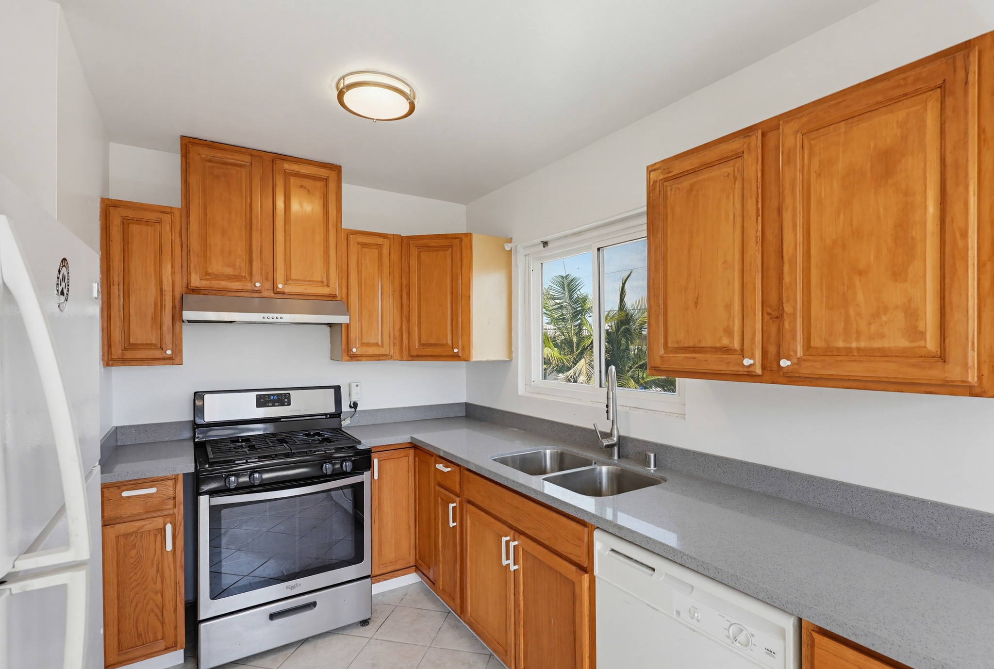 Virtual tour photo 47 of 115 for 8573-79 Glenhaven St