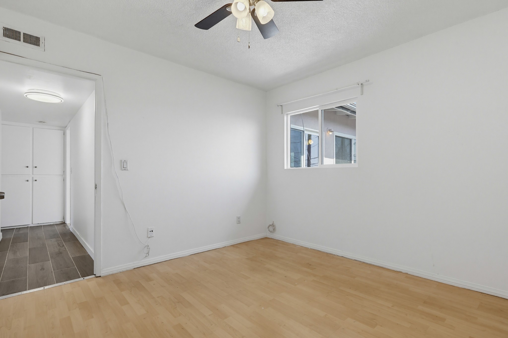 Virtual tour photo 63 of 115 for 8573-79 Glenhaven St