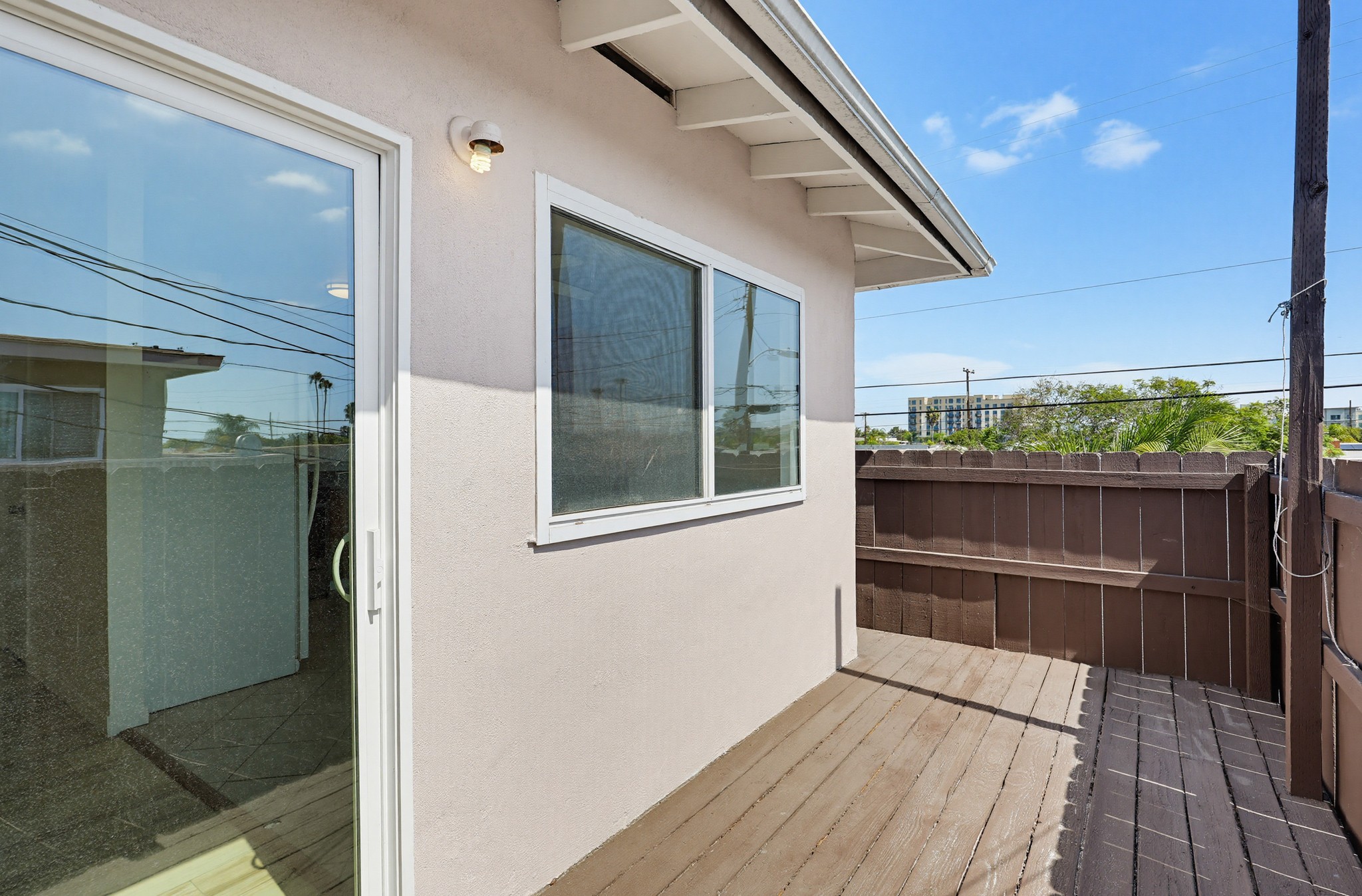 Virtual tour photo 67 of 115 for 8573-79 Glenhaven St