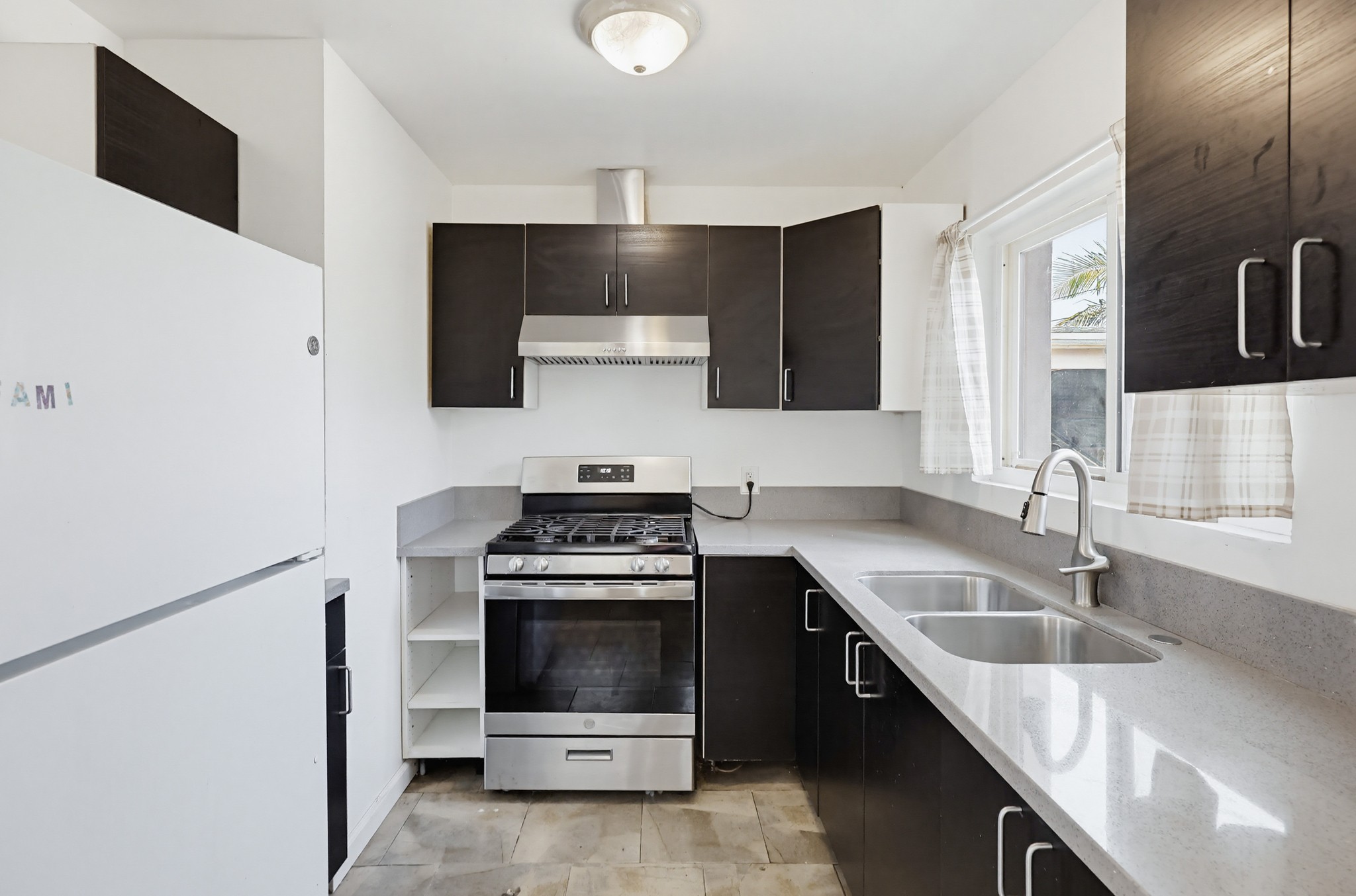Virtual tour photo 79 of 115 for 8573-79 Glenhaven St