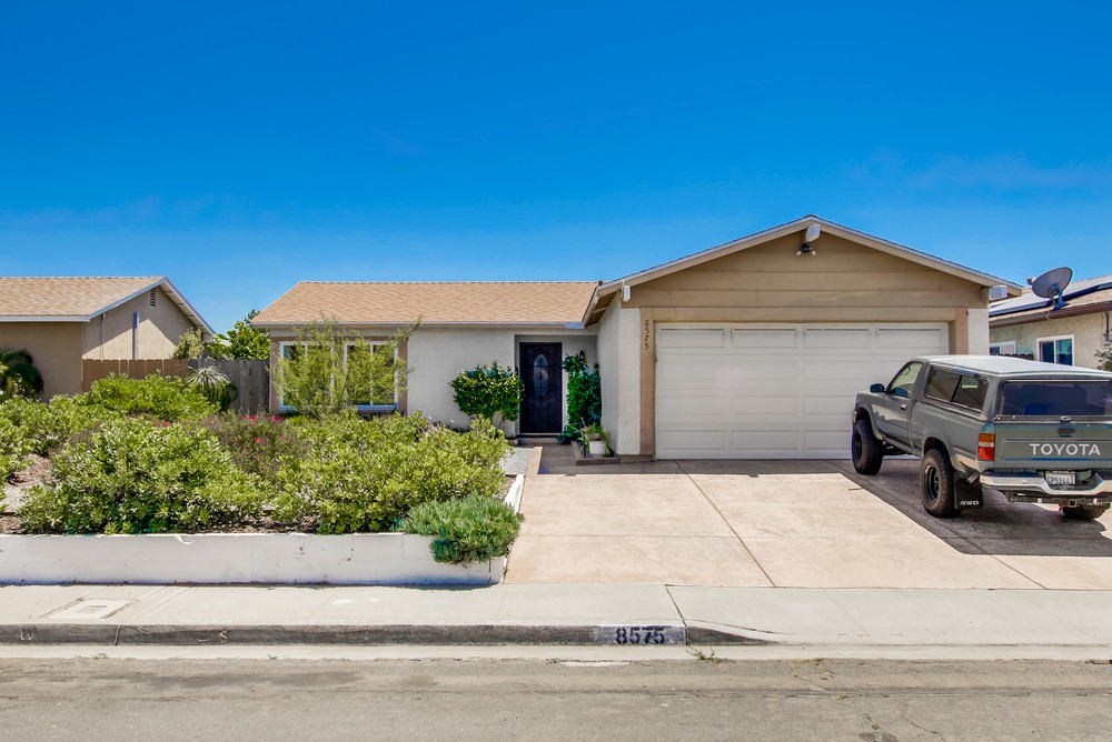 Virtual tour photo 1 of 36 for 8575 Covina St