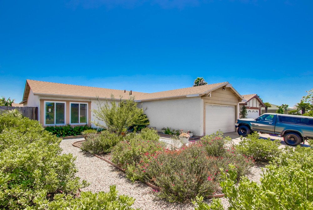 Virtual tour photo 5 of 36 for 8575 Covina St