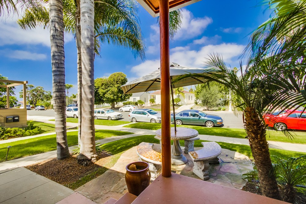Virtual tour photo 8 of 44 for 859 Beryl Street