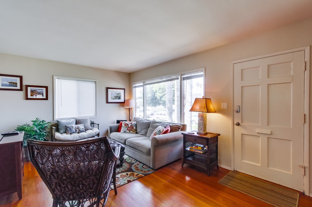 Virtual tour photo 11 of 44 for 859 Beryl Street