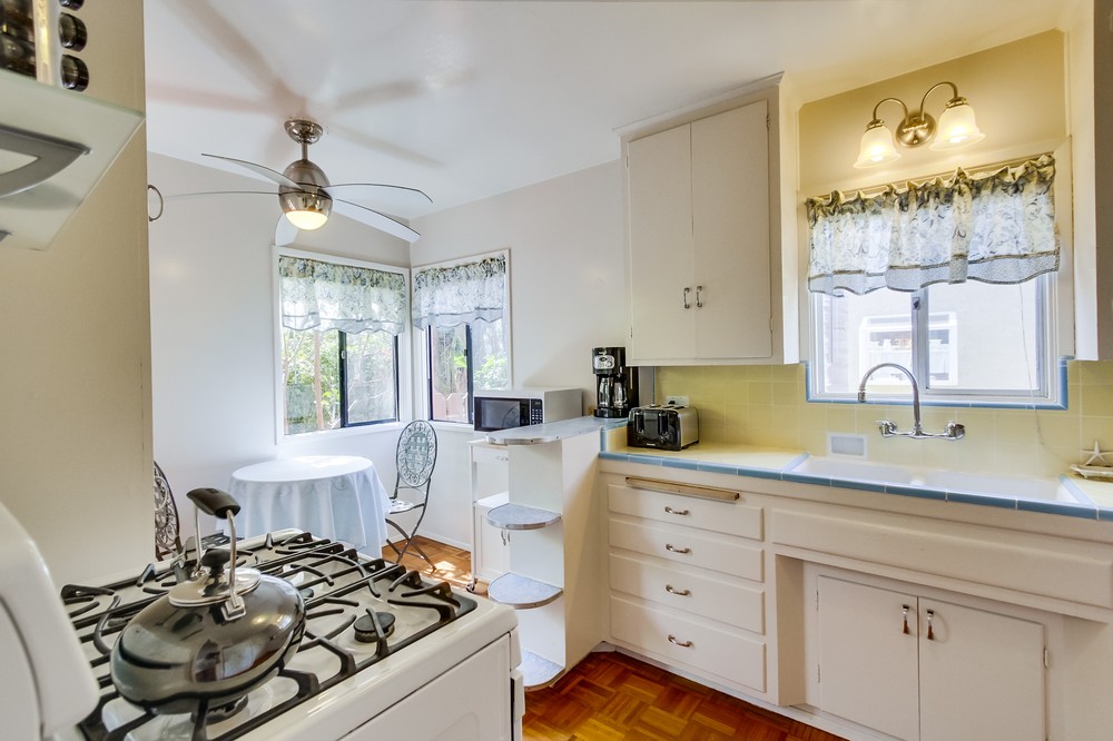 Virtual tour photo 18 of 44 for 859 Beryl Street
