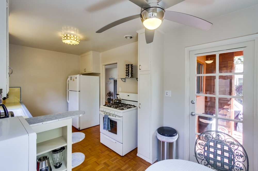 Virtual tour photo 25 of 44 for 859 Beryl Street