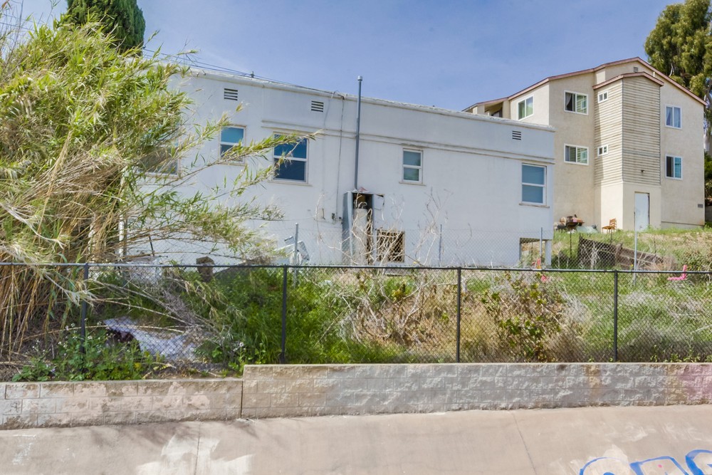 Virtual tour photo 38 of 38 for 859 Euclid Ave