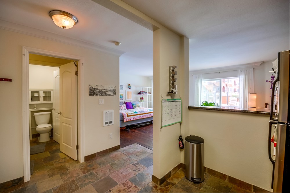 Virtual tour photo 10 of 16 for 860 Turquoise St #128
