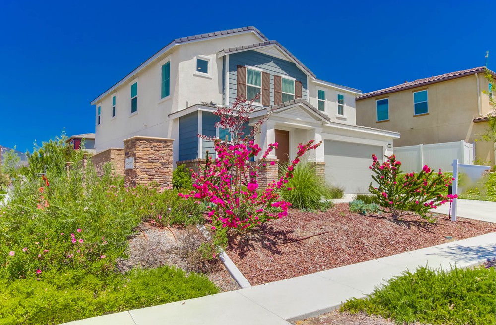 Virtual tour photo 4 of 53 for 8605 Lake Jody Dr
