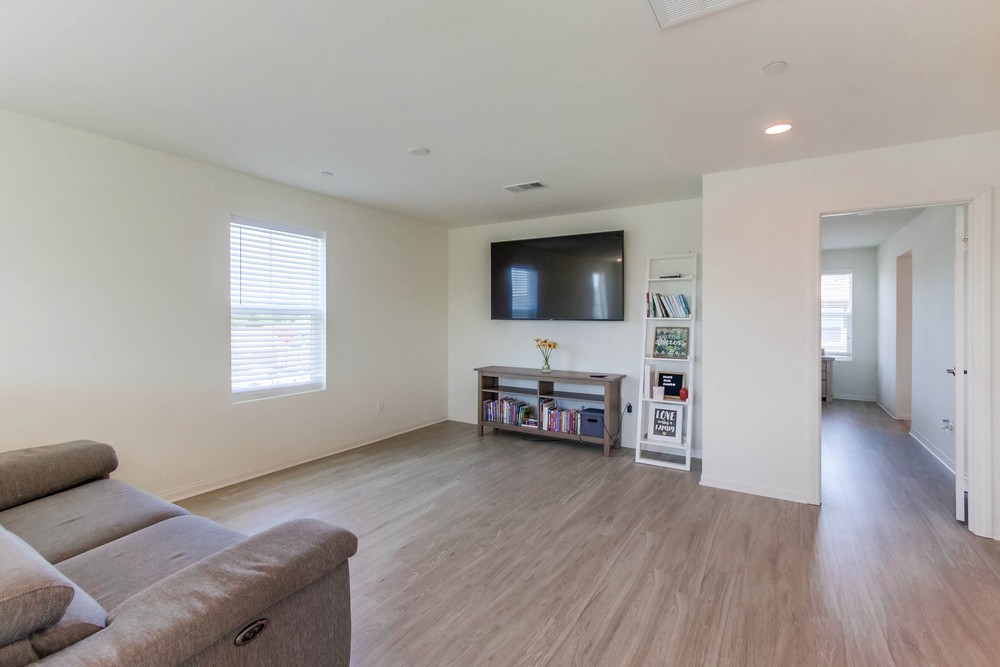 Virtual tour photo 18 of 53 for 8605 Lake Jody Dr