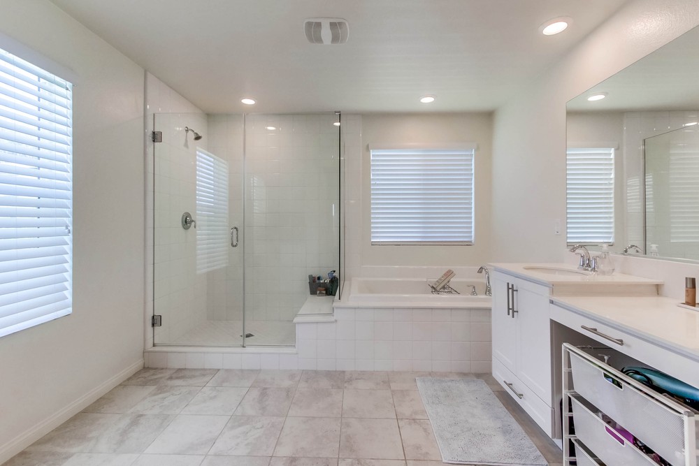 Virtual tour photo 26 of 53 for 8605 Lake Jody Dr