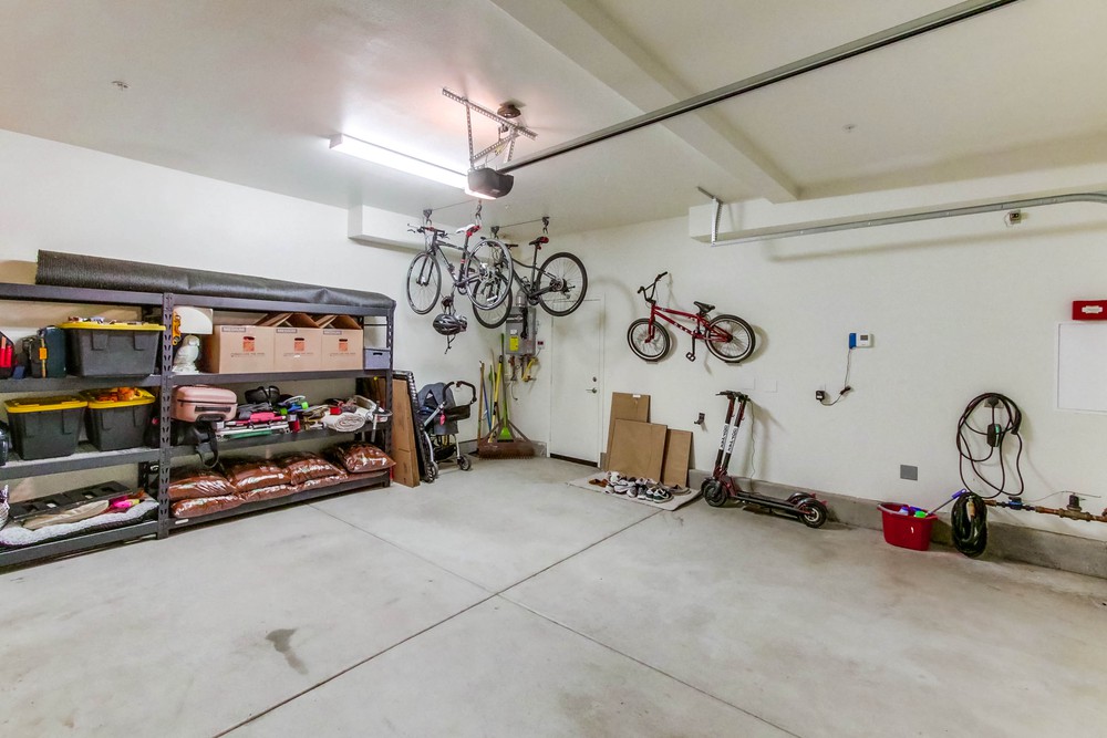 Virtual tour photo 52 of 53 for 8605 Lake Jody Dr