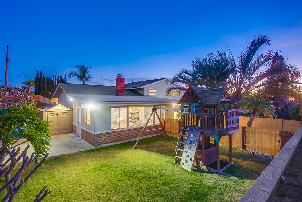 Virtual tour photo 13 of 75 for 8608 Highwood Dr