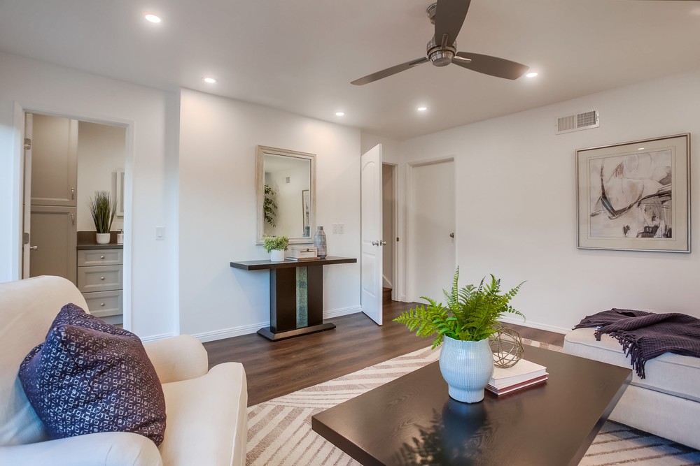 Virtual tour photo 34 of 75 for 8608 Highwood Dr