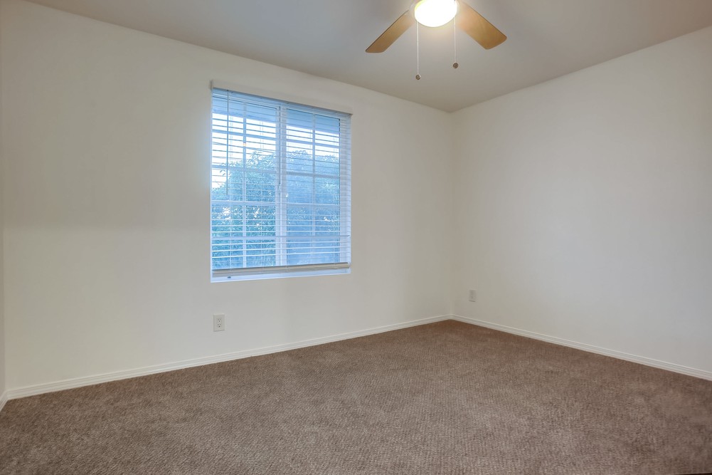 Virtual tour photo 52 of 75 for 8608 Highwood Dr