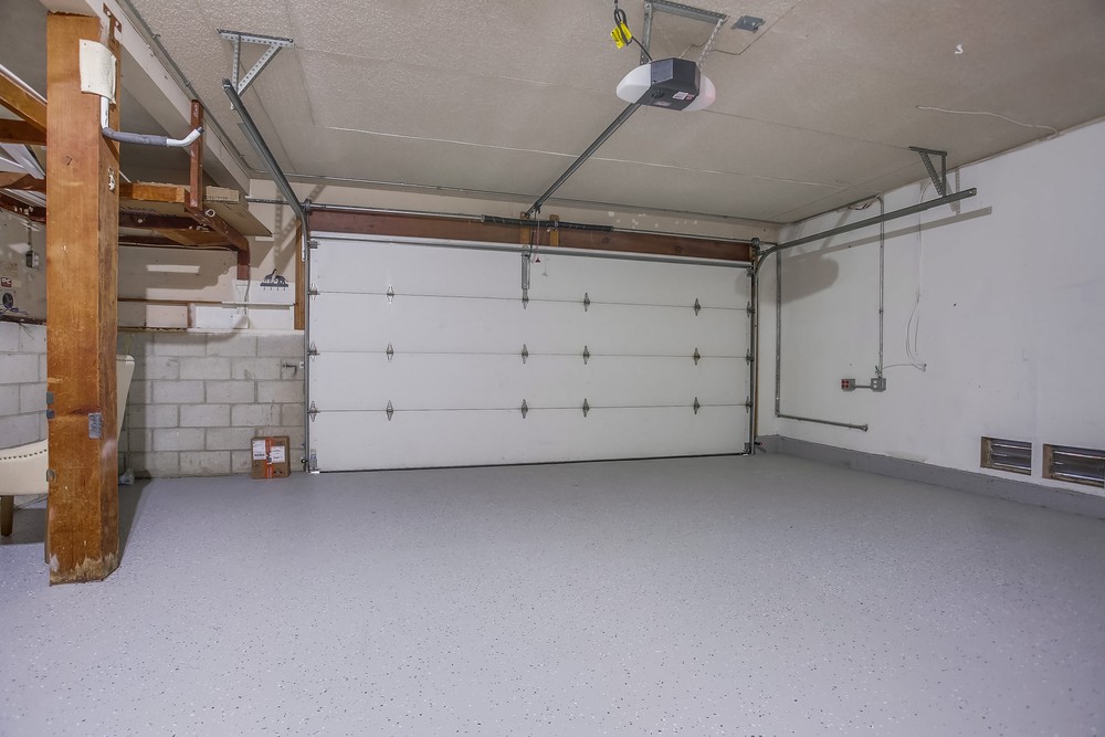 Virtual tour photo 56 of 75 for 8608 Highwood Dr