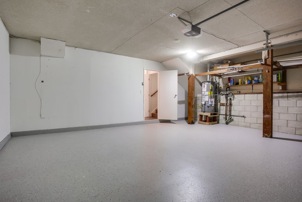 Virtual tour photo 57 of 75 for 8608 Highwood Dr
