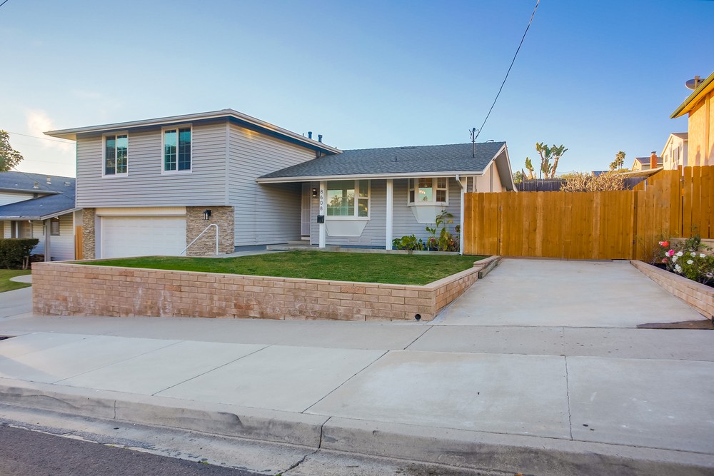 Virtual tour photo 58 of 75 for 8608 Highwood Dr