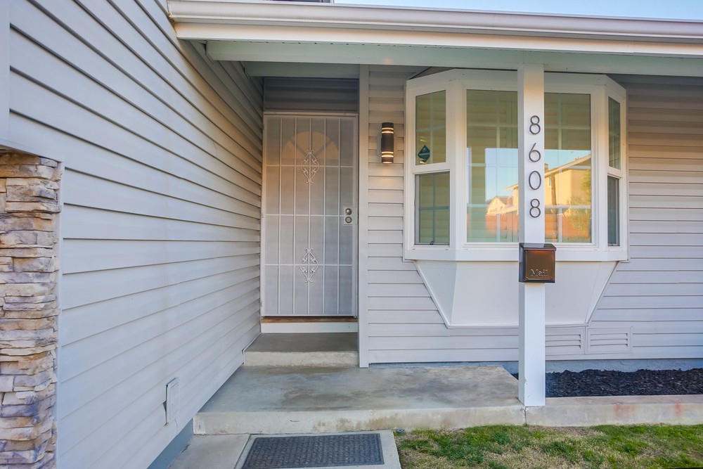 Virtual tour photo 63 of 75 for 8608 Highwood Dr