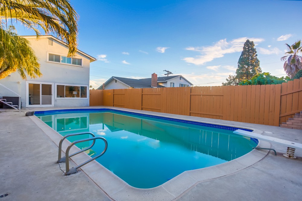 Virtual tour photo 67 of 75 for 8608 Highwood Dr