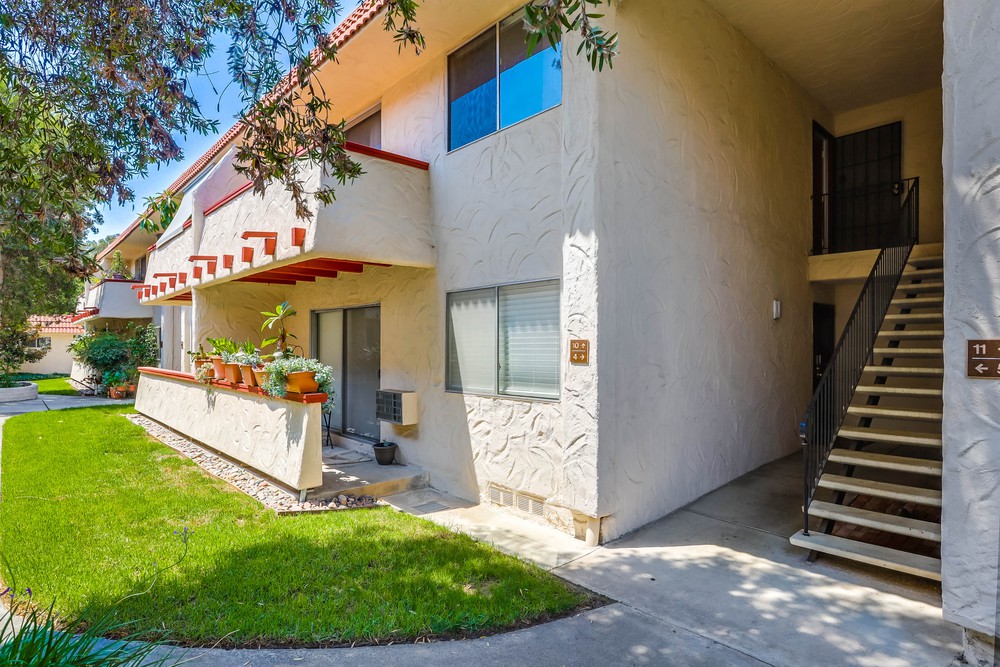 Virtual tour photo 3 of 26 for 8609 Lake Murray Blvd UNIT 10
