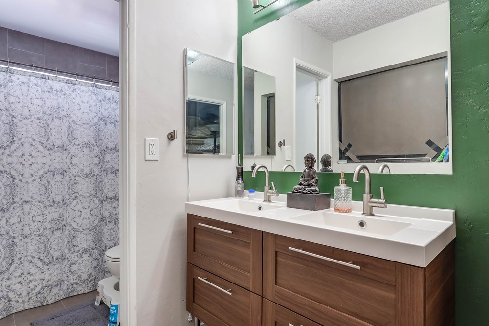 Virtual tour photo 13 of 26 for 8609 Lake Murray Blvd UNIT 10