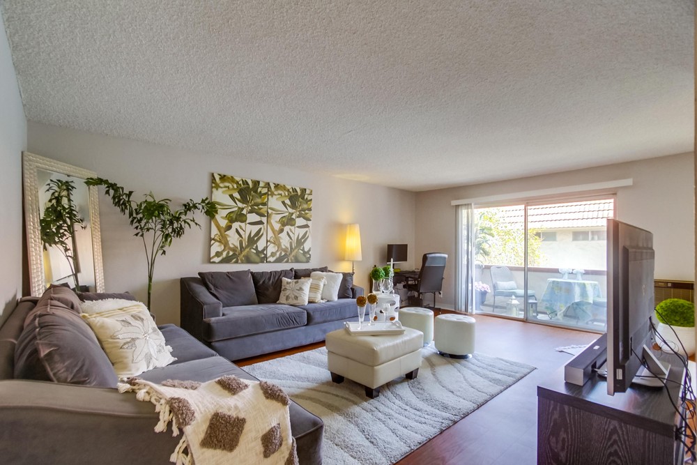 Virtual tour photo 9 of 38 for 8609 Lake Murray Blvd