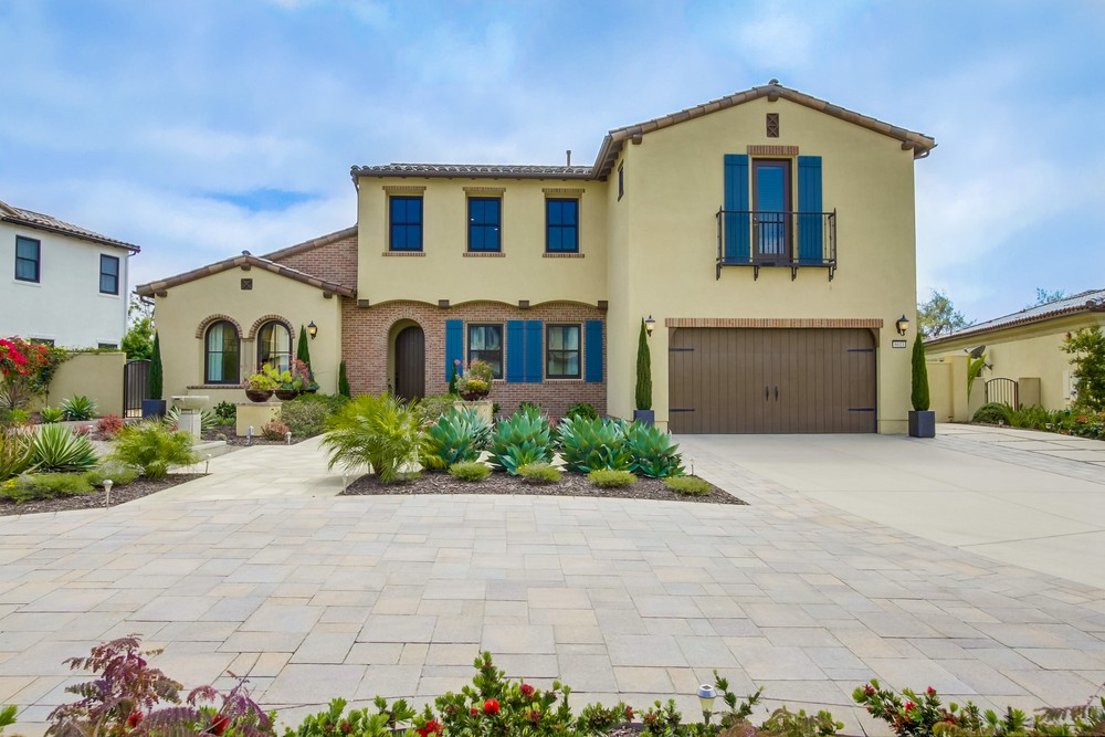 Virtual tour photo 3 of 61 for 8613 Tillage Ln