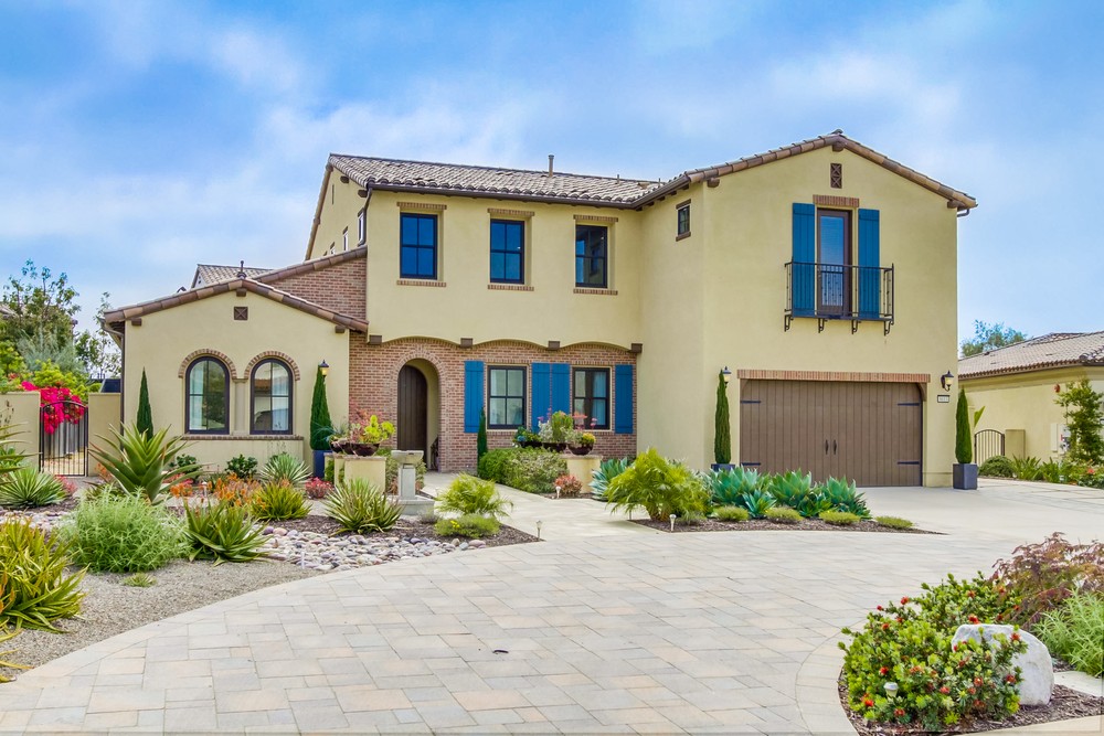 Virtual tour photo 4 of 61 for 8613 Tillage Ln