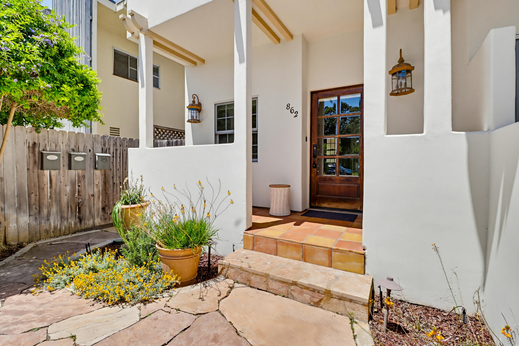 Virtual tour photo 5 of 64 for 862 G Ave